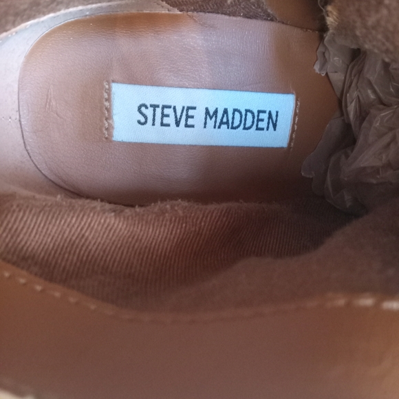 Steve Madden Suede  Boots - Picture 5 of 8